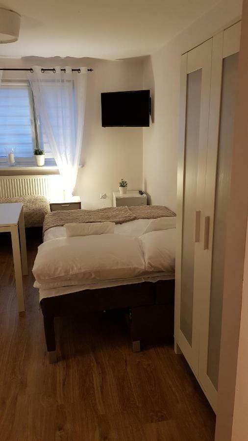 Pokoje Goscinne Venezia Czaplinek Kültér fotó